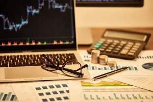 Ilgalaikis planavimas: kaip susidėlioti investicijas su aiškumu